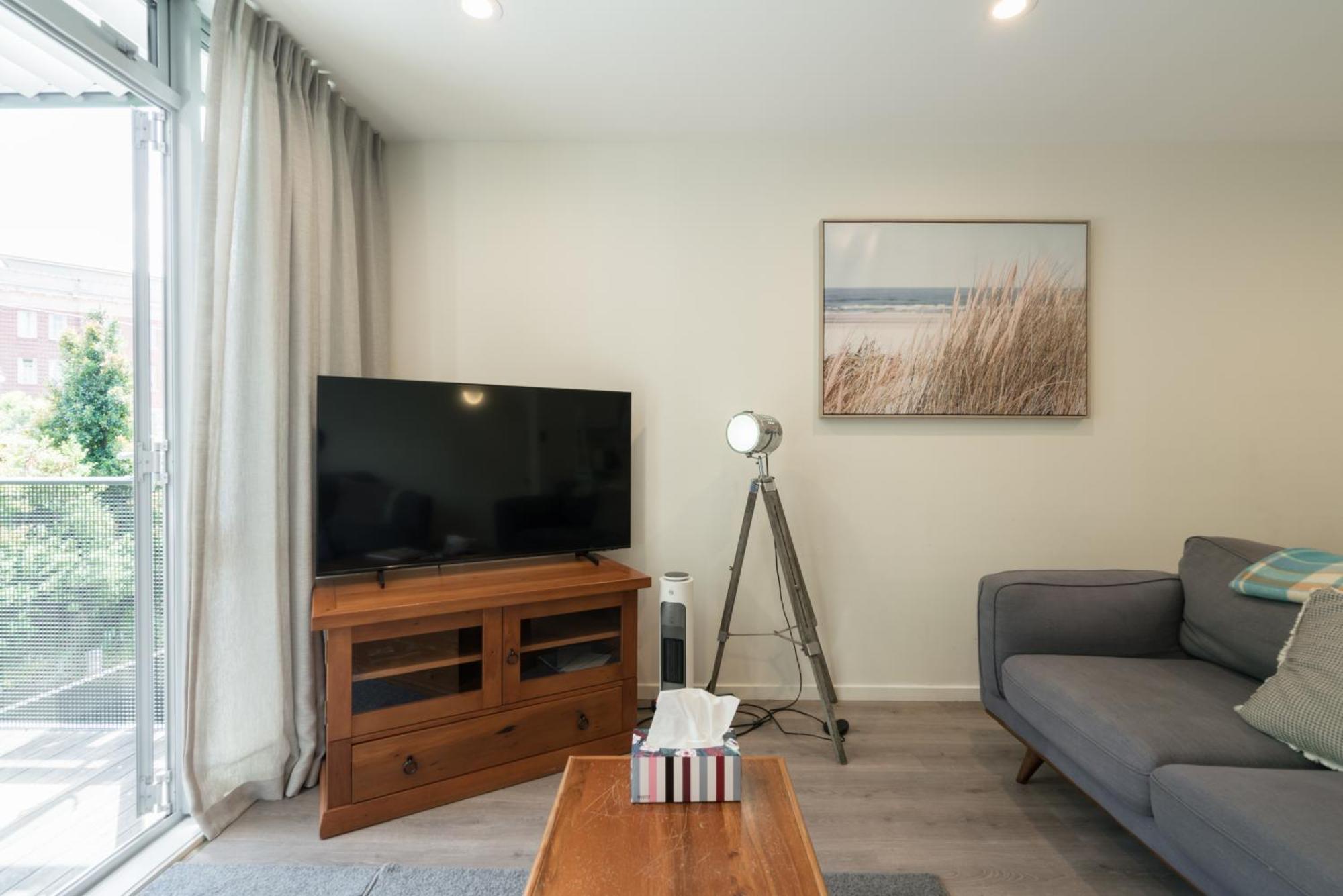 Spacious Home Near Cbd Spa Pool Parking 3Br オークランド エクステリア 写真