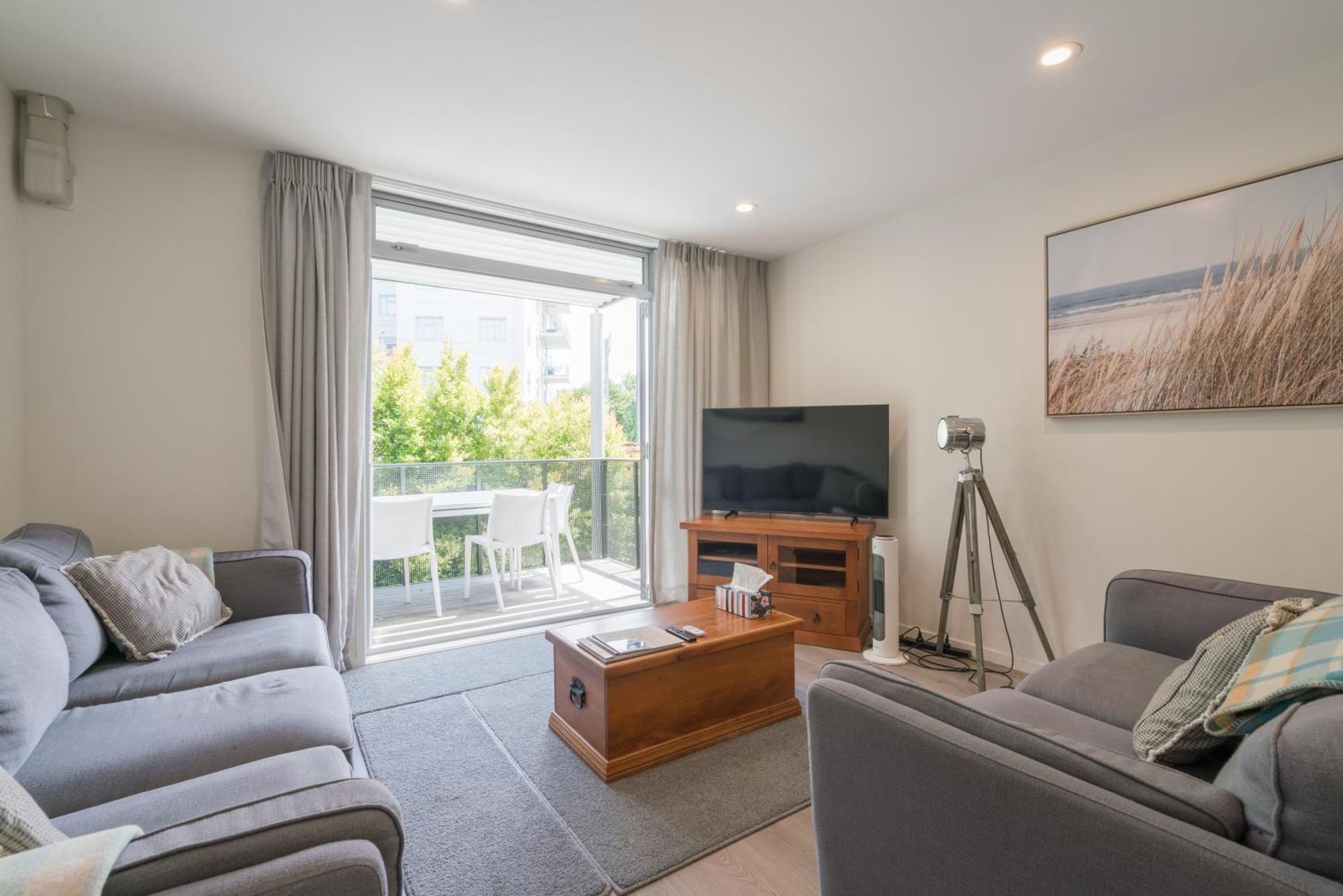 Spacious Home Near Cbd Spa Pool Parking 3Br オークランド エクステリア 写真